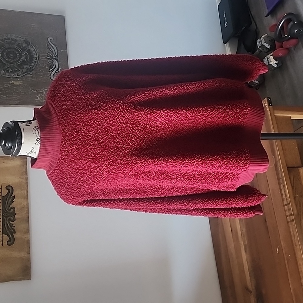 🔆Red Fuzzy Sweater🔆